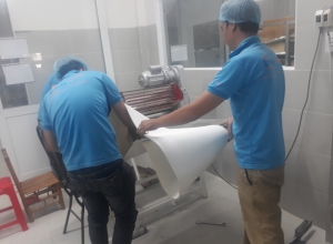 Cách vệ sinh hệ thống băng tải như thế nào lá tốt ?